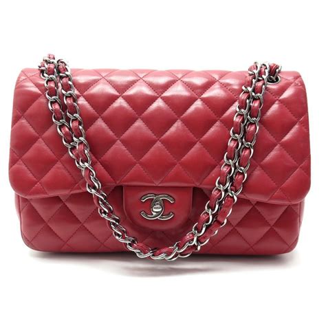 sac chanel matelassé rouge|chanel sac boutique.